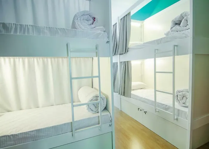 Hostal Friends Rustaveli Str