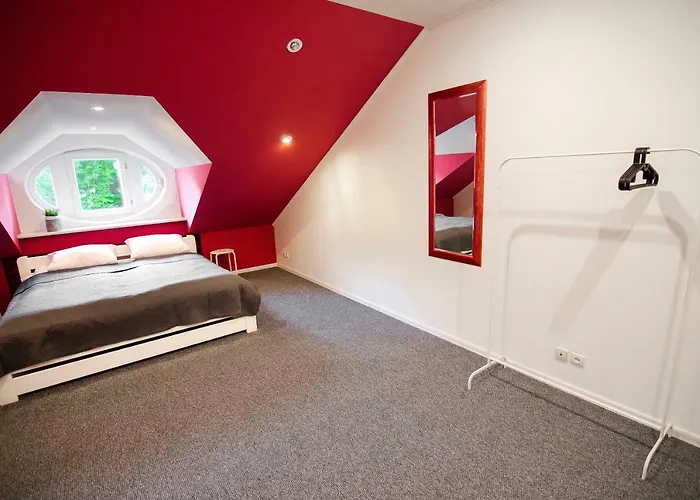 Hostel Friends Rustaveli Str *