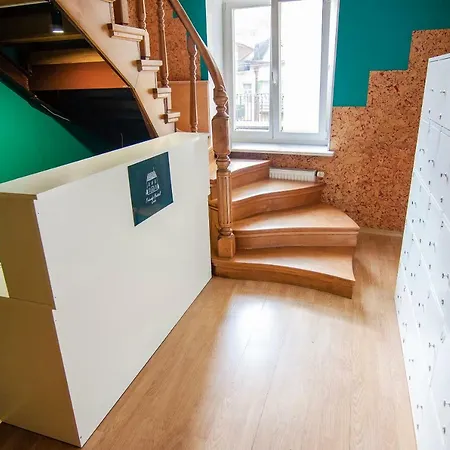 호스텔 Friends Rustaveli Str